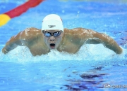 开云体育平台APP-美国游泳名将再夺冠，刷新自己纪录的简单介绍