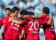 开云体育app-上港队豪取六连胜，领跑中超积分榜