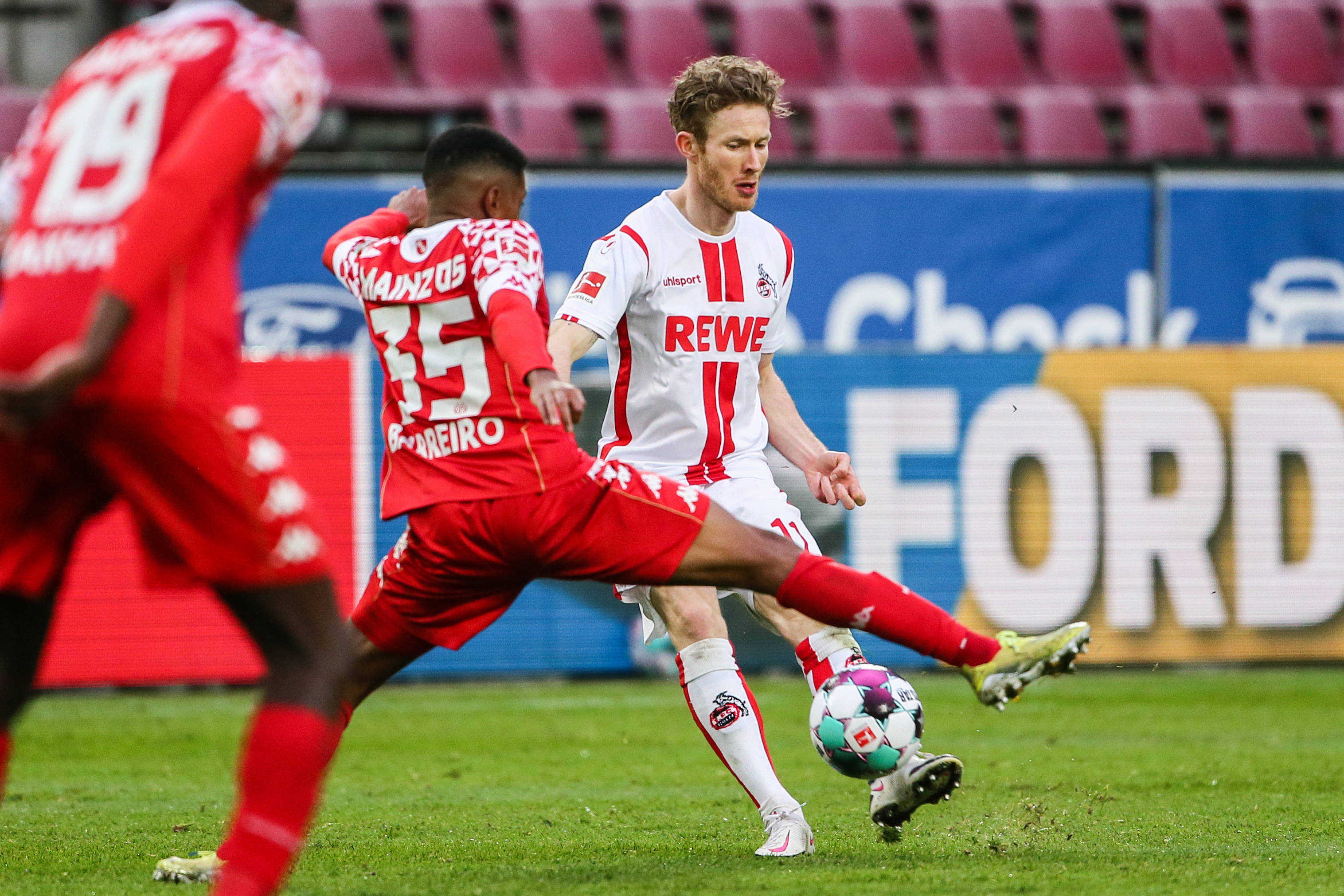 科隆只做下风,德甲冠军宝座摇摇欲坠的简单介绍 科隆只做下风,德甲冠军宝座摇摇欲坠的简单介绍