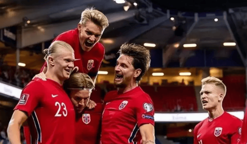 挪威队在赛场上表现突出 挪威队在赛场上表现突出