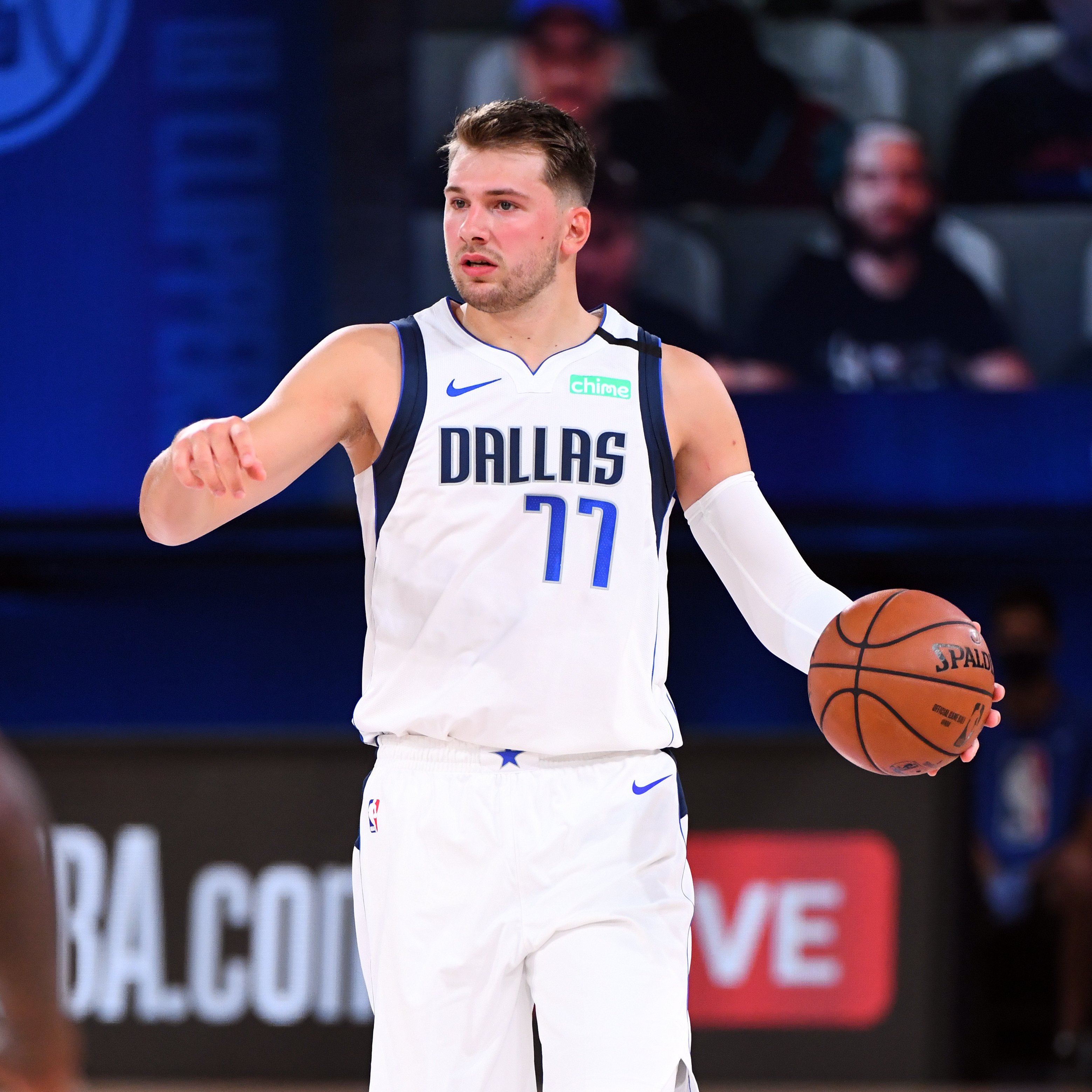 奥格斯堡球员面临伤病困扰,球队实力受挫!的简单介绍 奥格斯堡球员面临伤病困扰,球队实力受挫!的简单介绍