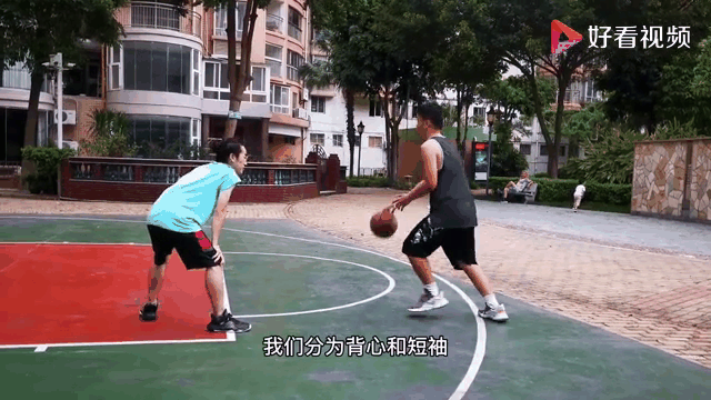 球场风云!场面混乱令人目不暇接的简单介绍 球场风云!场面混乱令人目不暇接的简单介绍