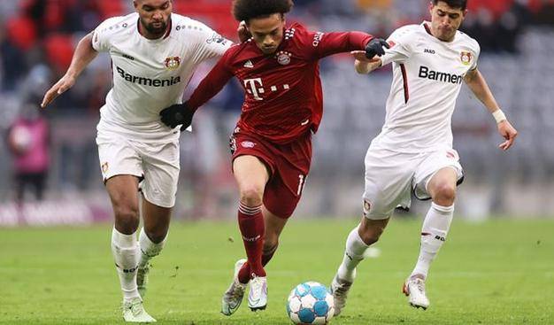 斯图加特爆冷击败对手，脱离降级区的简单介绍