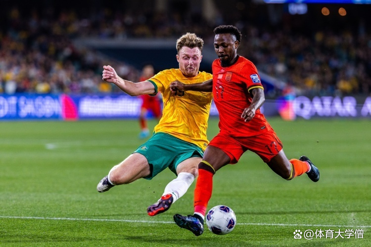 欧预赛比赛场面热血激昂,球员豪气逼人的简单介绍 欧预赛比赛场面热血激昂,球员豪气逼人的简单介绍