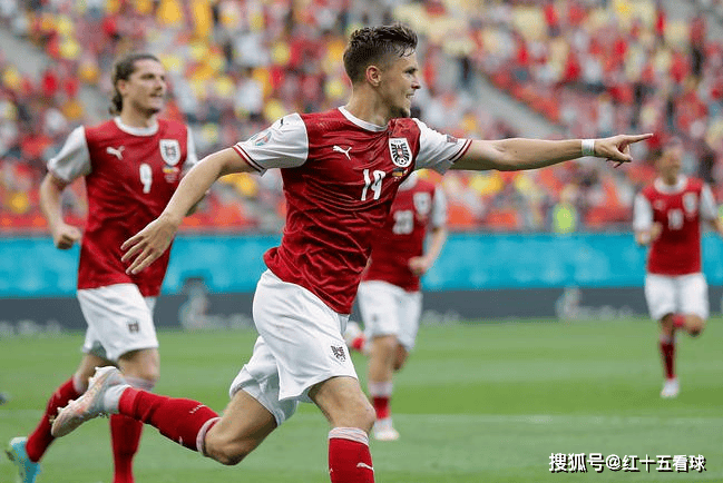 土耳其队连胜挪威队晋级欧洲杯正赛最后决赛