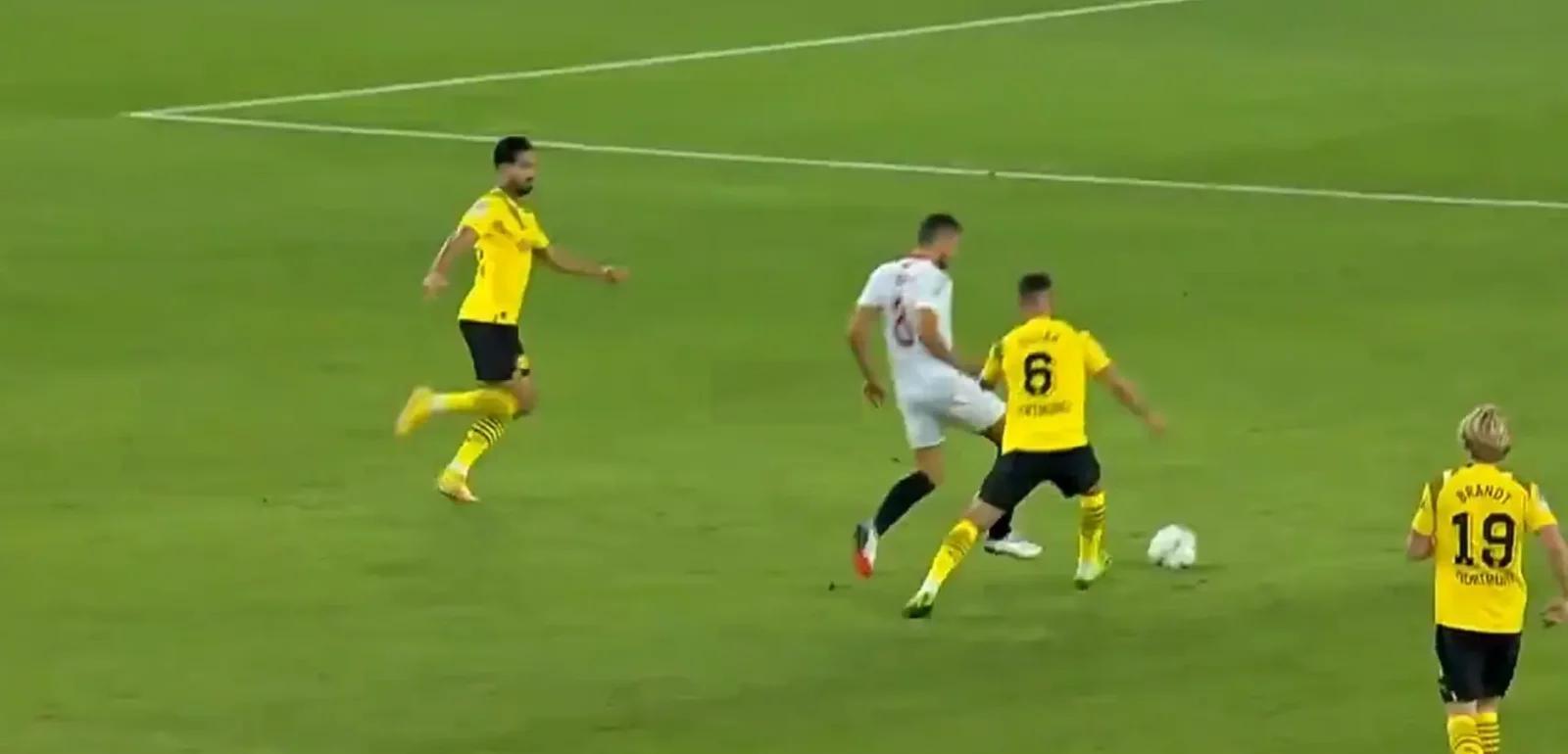 塞维利亚客场大胜，继续领跑积分榜的简单介绍