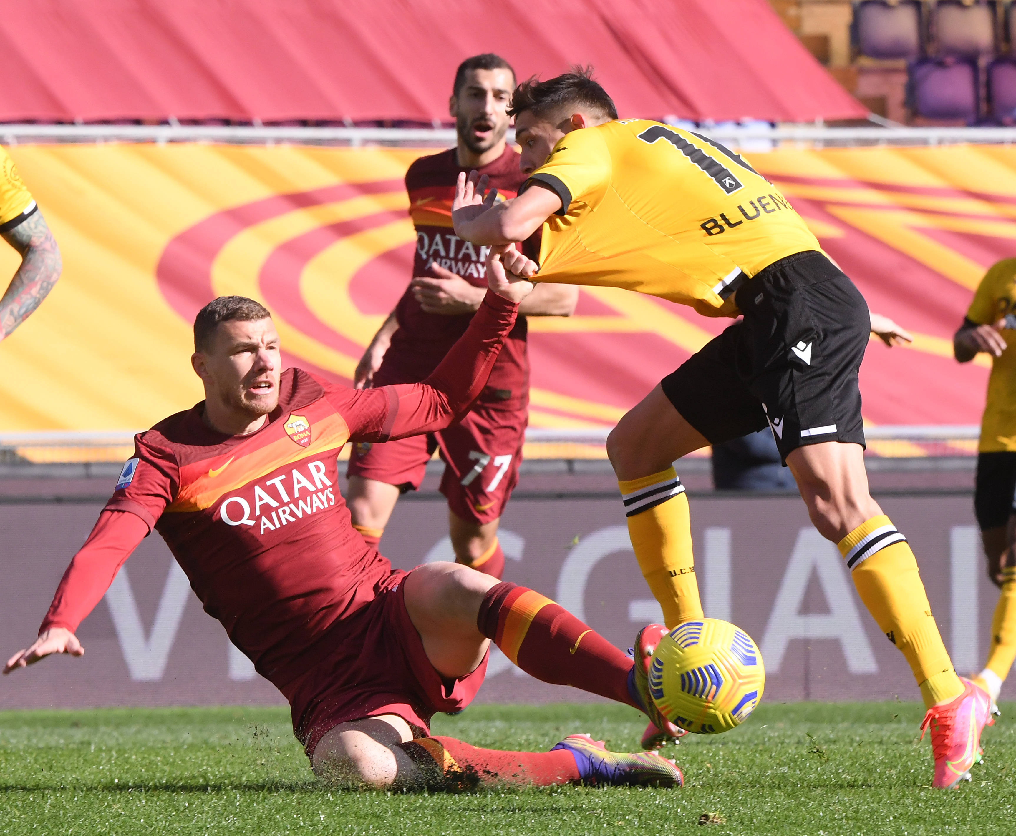 斯帕尔会战乌迪内斯,士气高昂备战的简单介绍 斯帕尔会战乌迪内斯,士气高昂备战的简单介绍