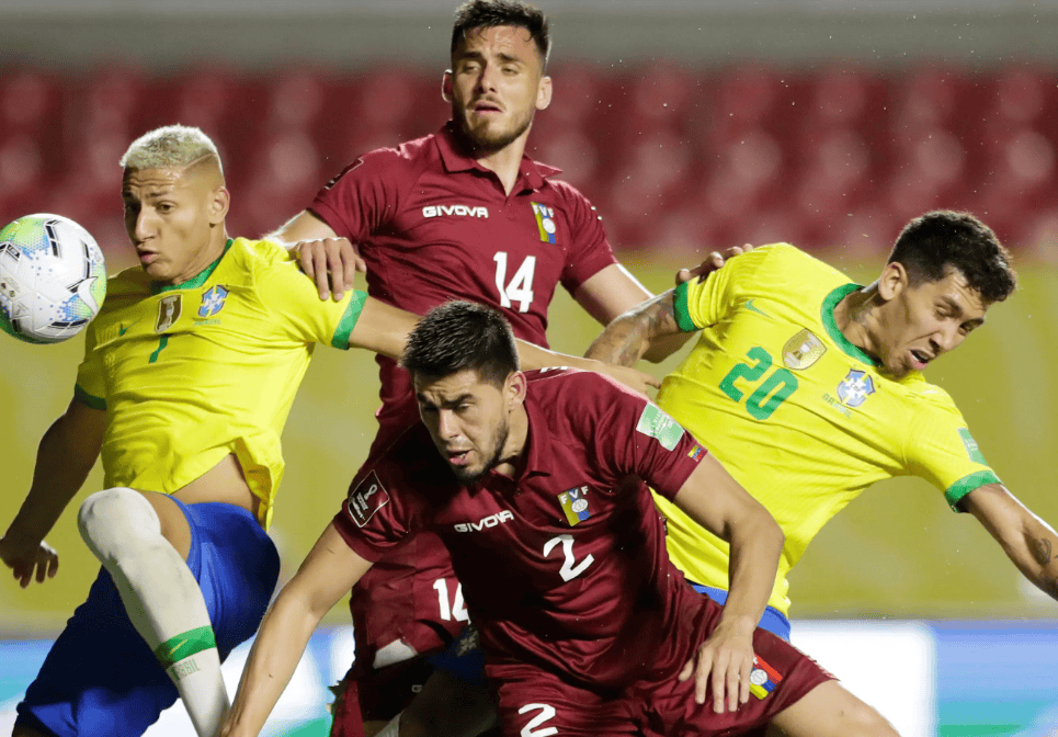 南美强队连胜晋级,实力不容小觑 南美强队连胜晋级,实力不容小觑