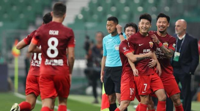 关于武磊攻入制胜球，帮助上海上港取得胜利的信息