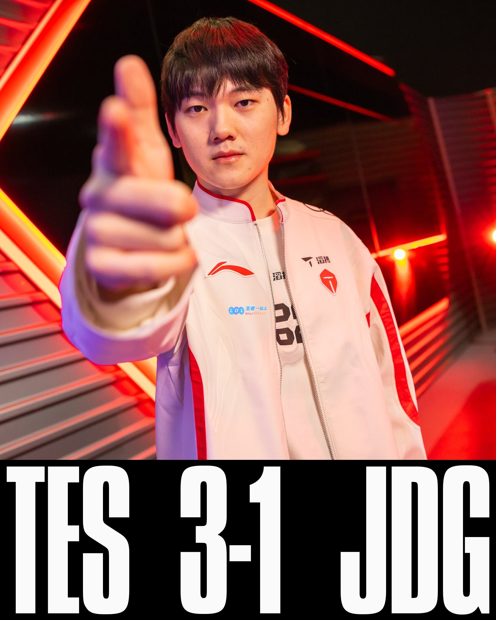 JDG横扫EG,JackeyLove拿下关键大龙八强赛2:1(深圳) JDG横扫EG,JackeyLove拿下关键大龙八强赛2:1(深圳)