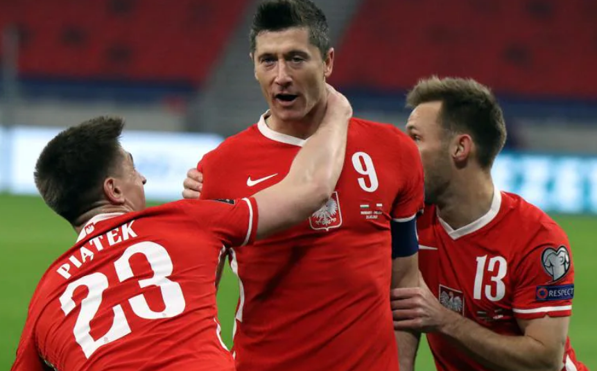 关于捷克主场横扫北马其顿,小组排名有望升至第三的信息 关于捷克主场横扫北马其顿,小组排名有望升至第三的信息