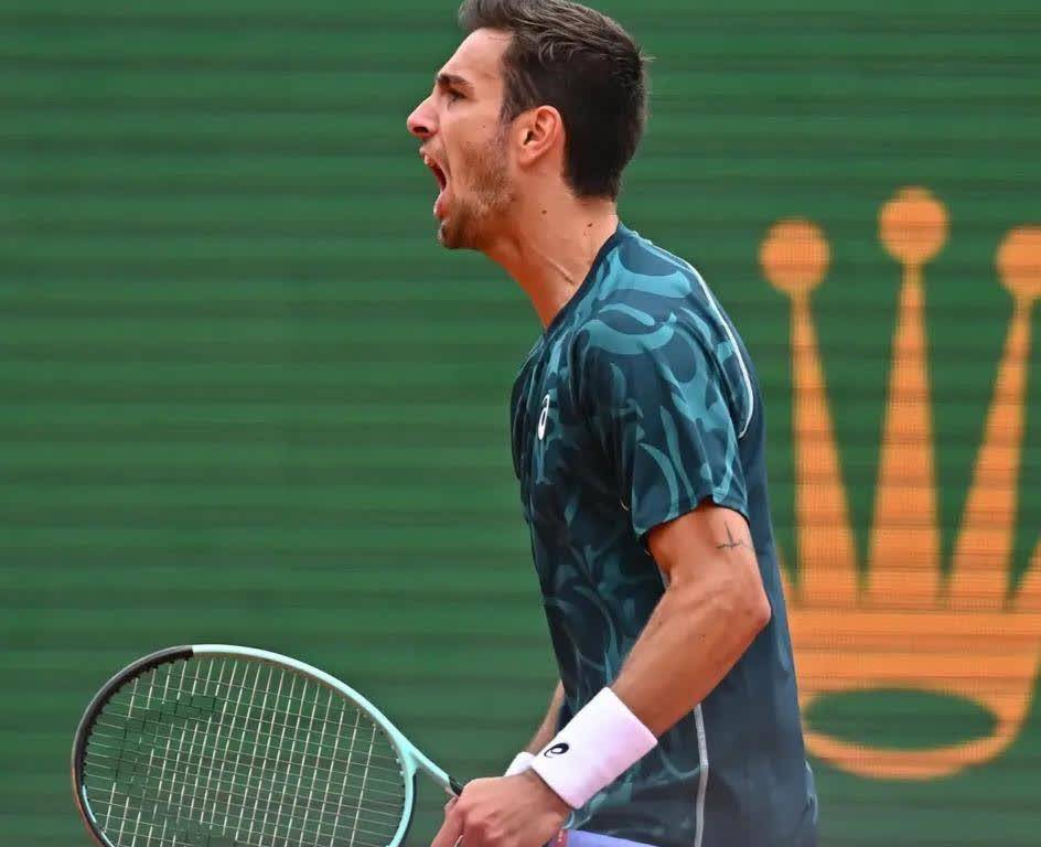 美国网球队横扫西班牙网球队,费德勒绝境逆转的简单介绍 美国网球队横扫西班牙网球队,费德勒绝境逆转的简单介绍