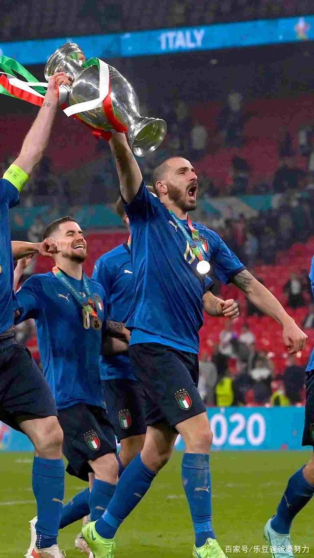 比利时乒乓球队翻盘英国乒乓球队，奥恰洛夫爆发神勇的简单介绍