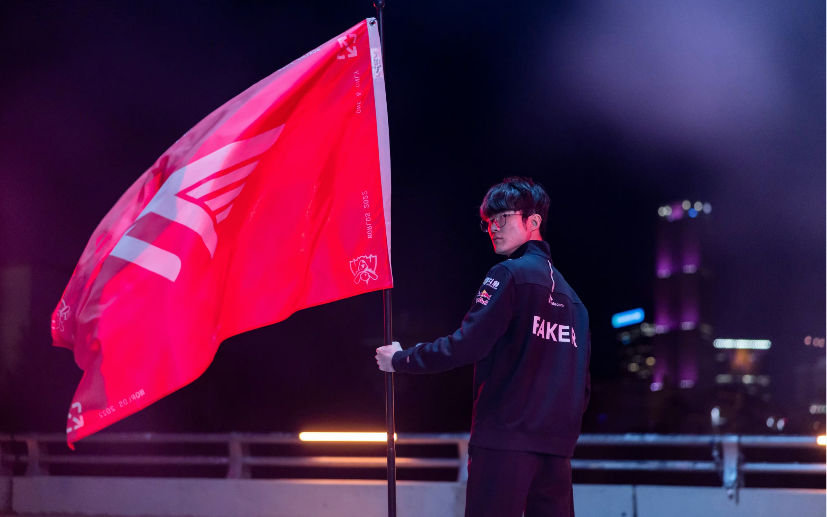 回顾S赛经典时刻:传奇再现 回顾S赛经典时刻:传奇再现