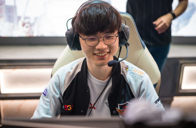 回顾S赛经典时刻:传奇再现 回顾S赛经典时刻:传奇再现